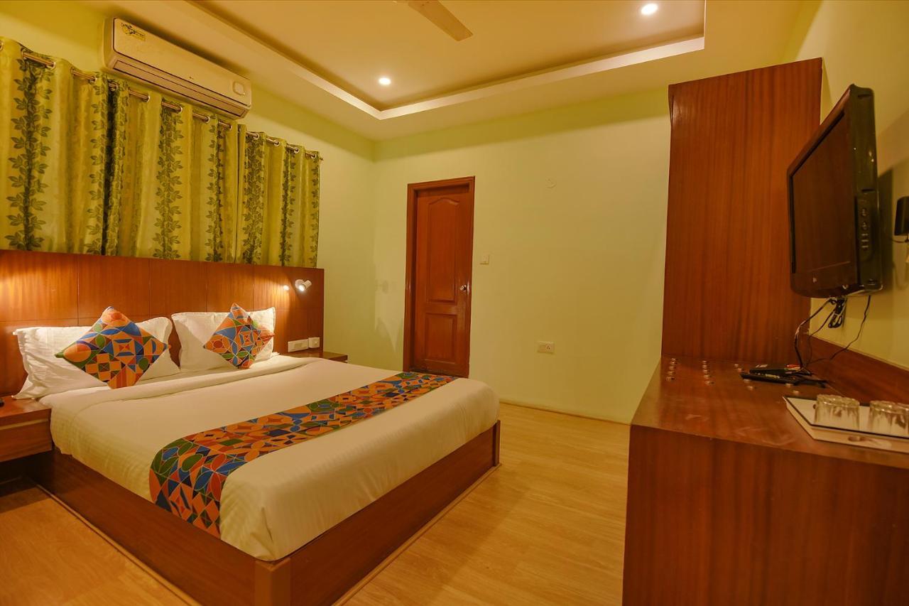 Fabhotel The Btm Palace - Btm Layout Bangalore Exterior photo