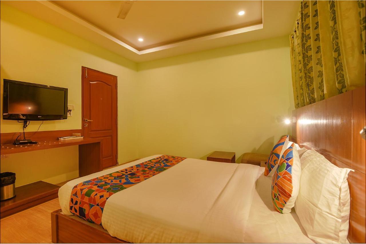 Fabhotel The Btm Palace - Btm Layout Bangalore Exterior photo