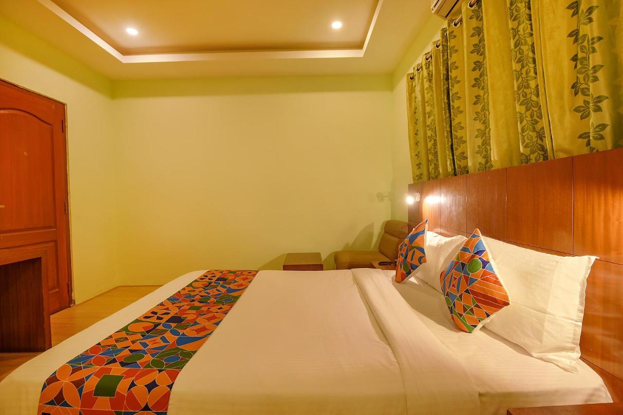 Fabhotel The Btm Palace - Btm Layout Bangalore Exterior photo